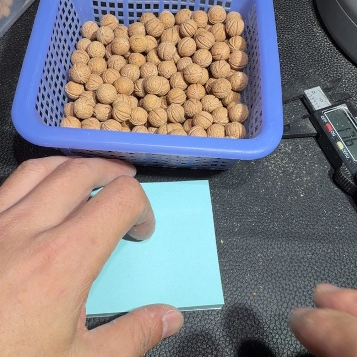 沫***沫桃核吊坠野生小核桃19