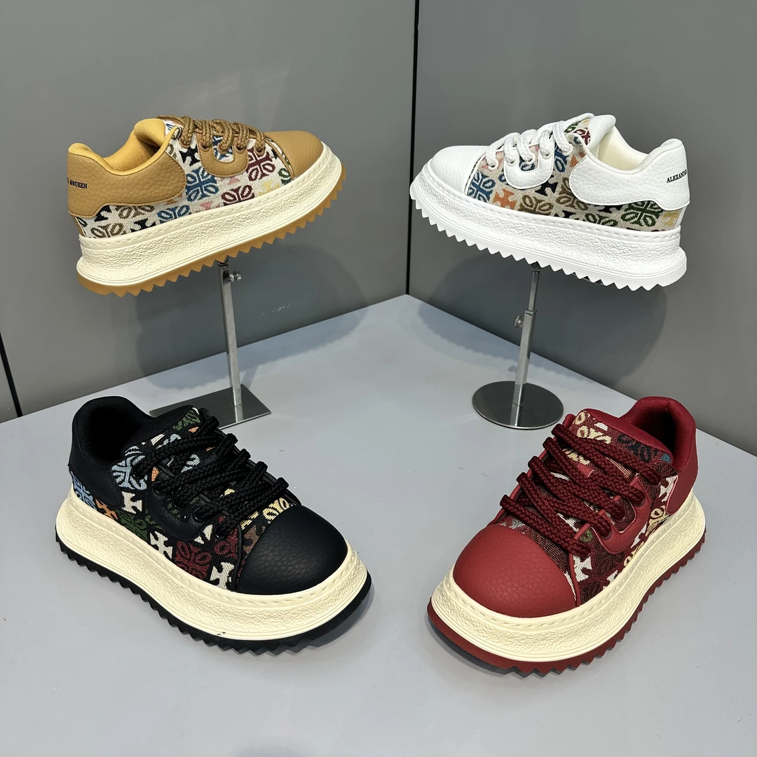 欧洲站潮牌26年新款男士运动休闲青春高端日常个性小众潮流潮鞋