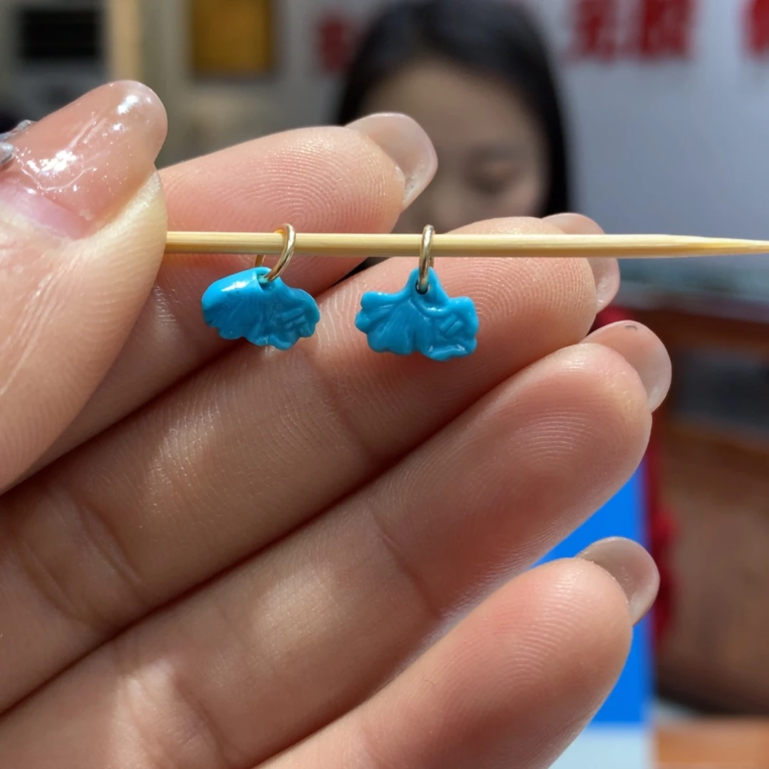 绿松石配饰未镶嵌