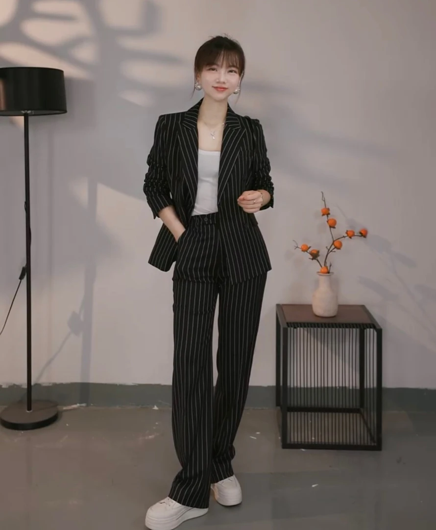 Q1057条纹小个子西装外套女春装新款高级感通勤阔腿加厚西服套装