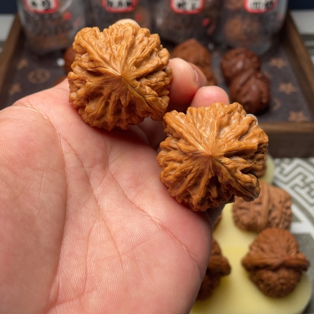 文玩核桃吊坠43精品龙门涧