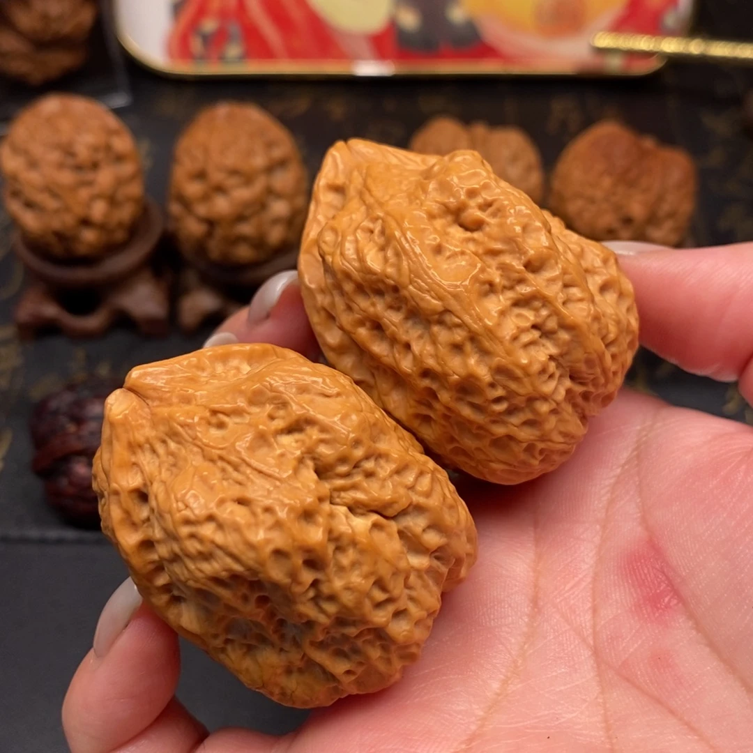 文玩核桃吊坠古鼎