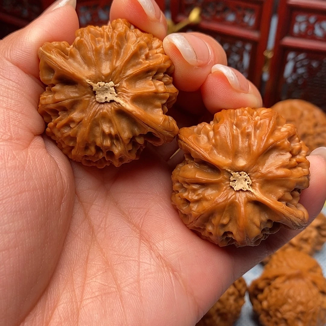 8****把件文玩核桃毕业宫灯43全品