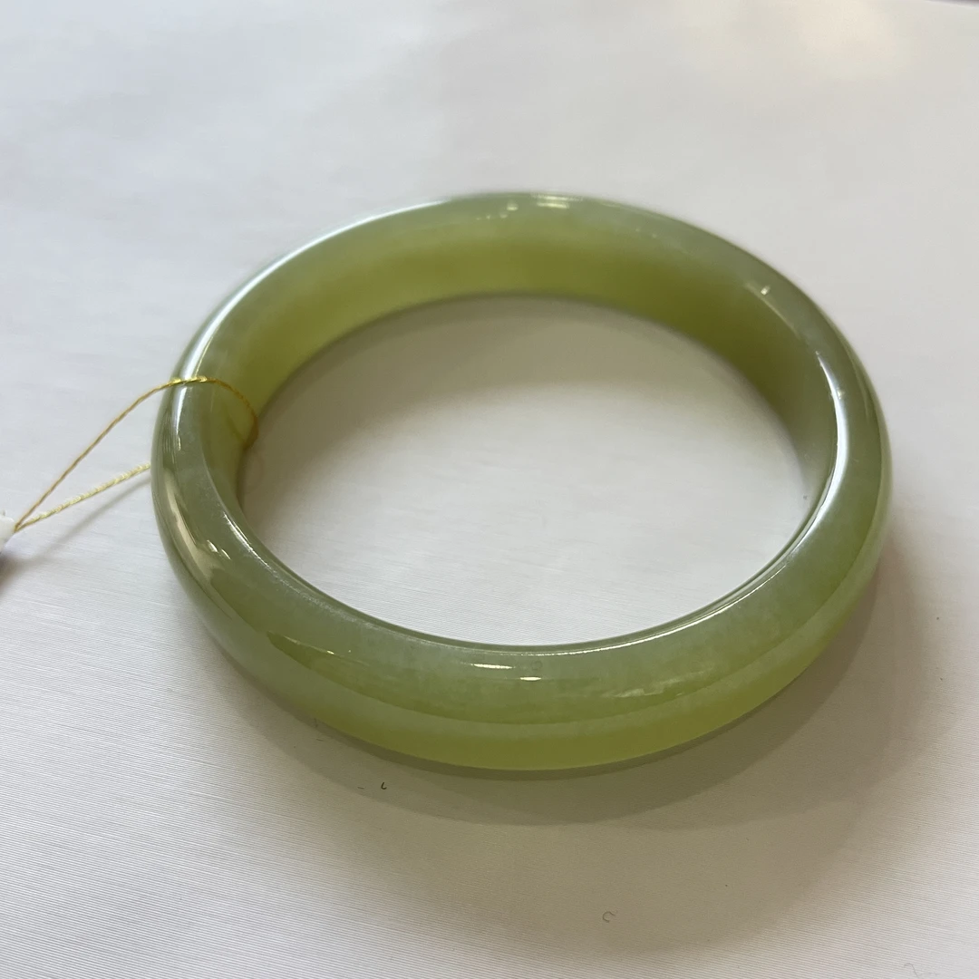 年货节0117-337和田玉湖水绿手镯NQP