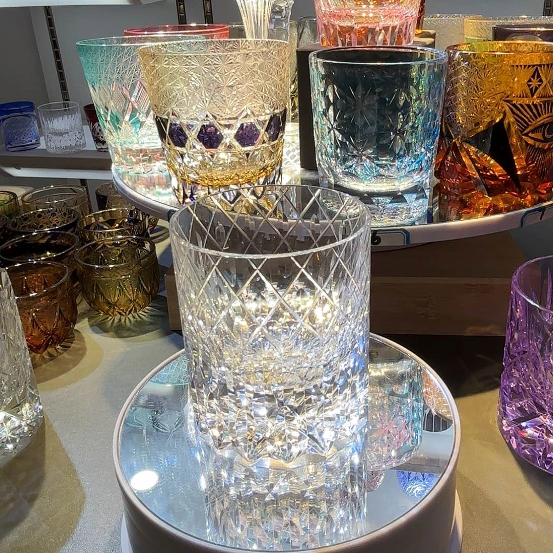 水晶玻璃吸管款球**跳透雨滴