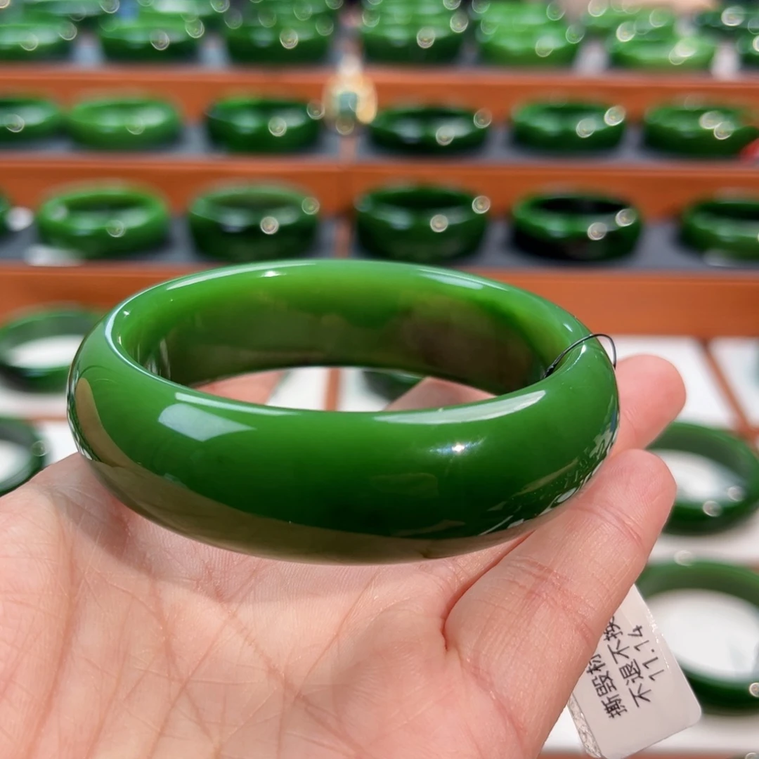 未镶嵌手镯和田玉（碧玉）