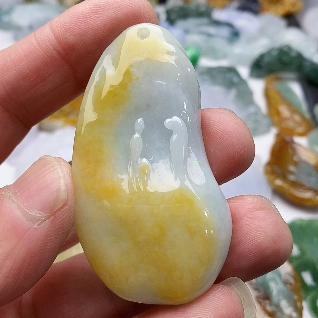 翡翠颈饰未镶嵌悟道