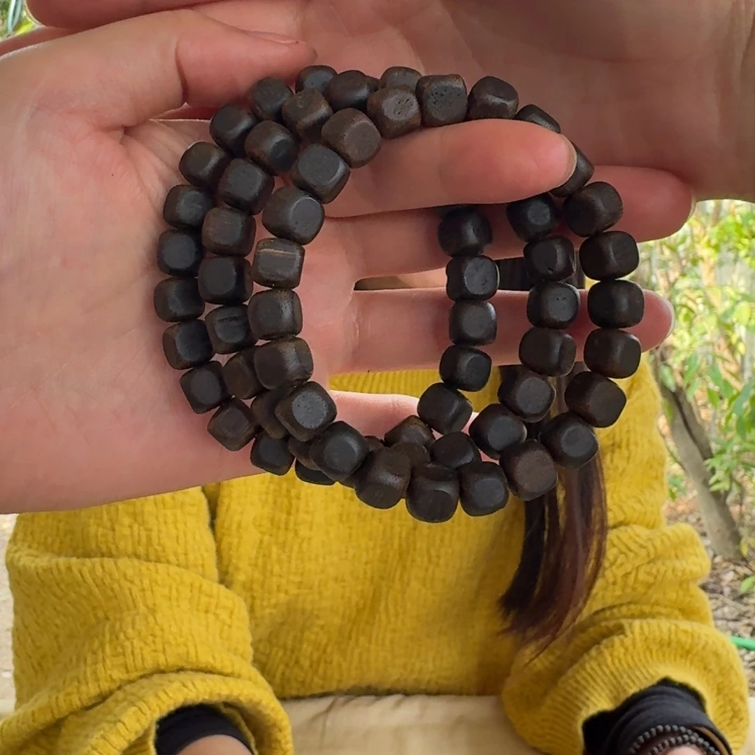 沉香手串绿奇楠沉水单圈约0.85-12多样性发一条