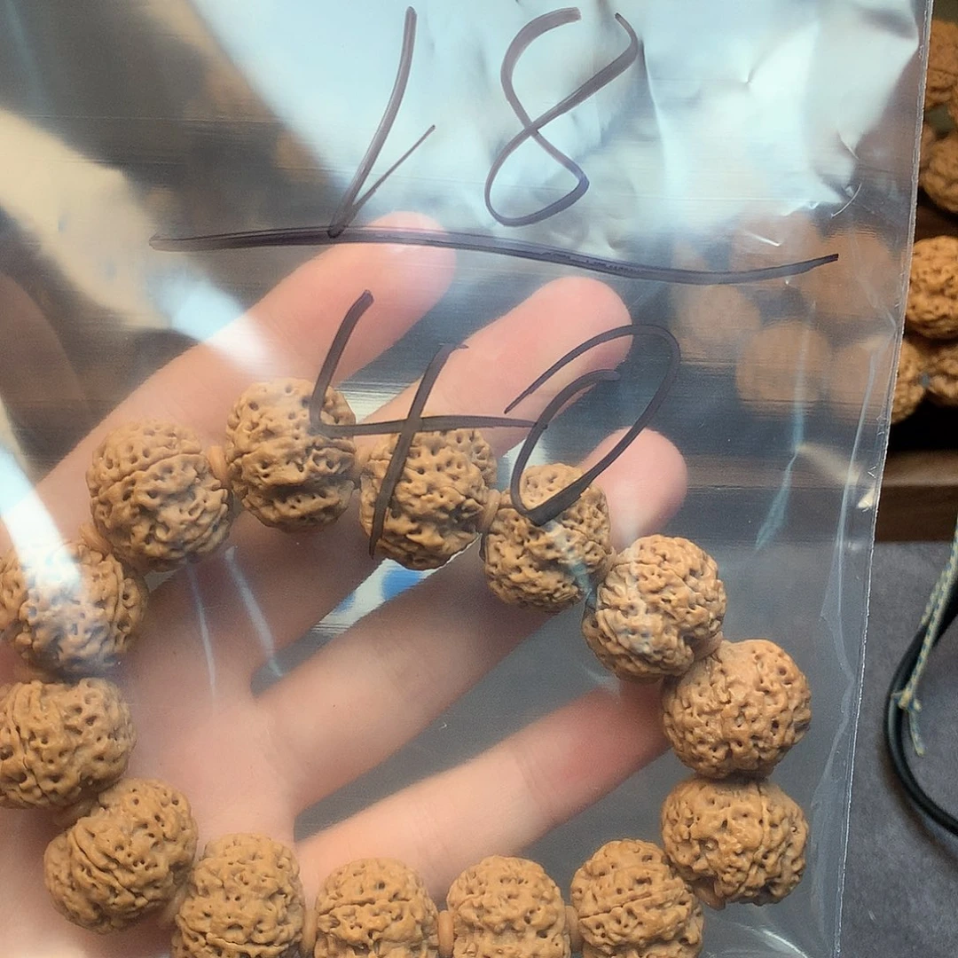 金刚菩提吊坠2*泊18////////