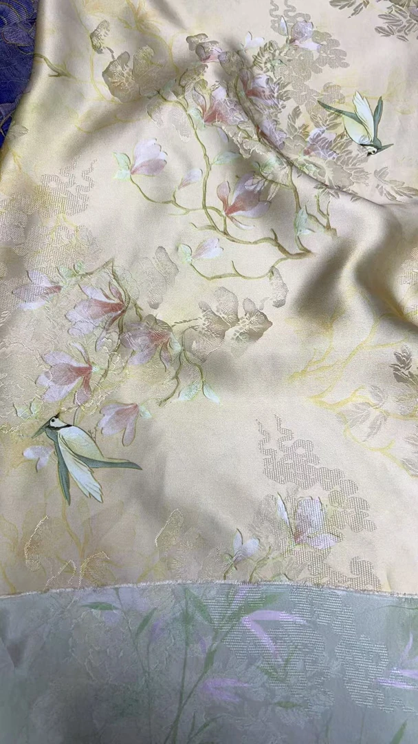 喜上眉梢  //新中式花萝 双面印花  数码印花面料