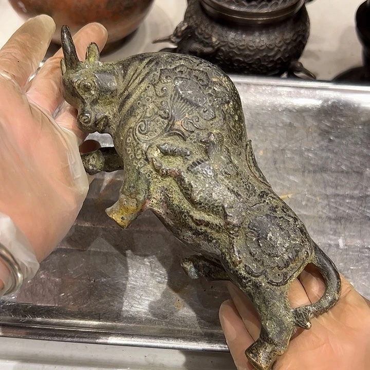 微瑕疵黄铜摆件工艺品