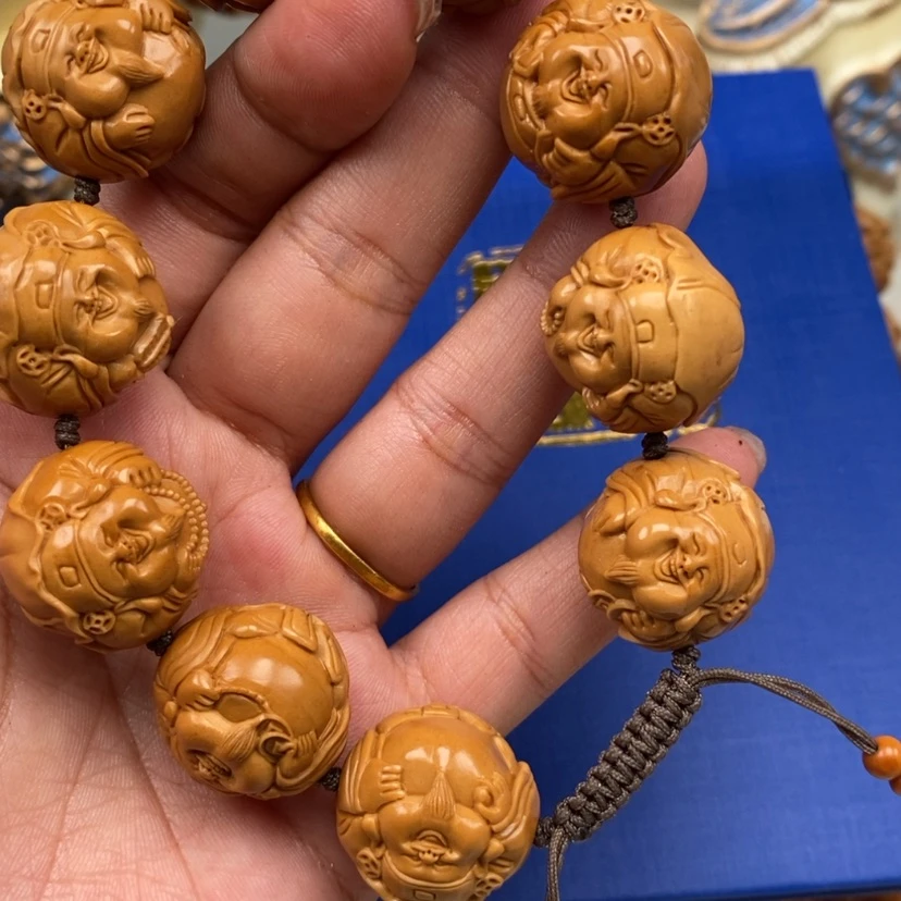 【闪购商品】橄榄核吊坠社**氓橄榄手工雕刻工艺