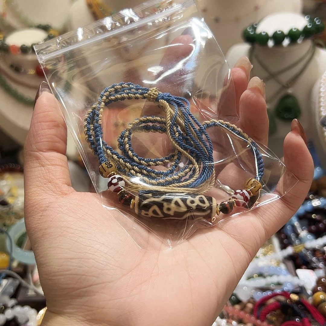未镶嵌颈饰玛瑙/玉髓悸*
