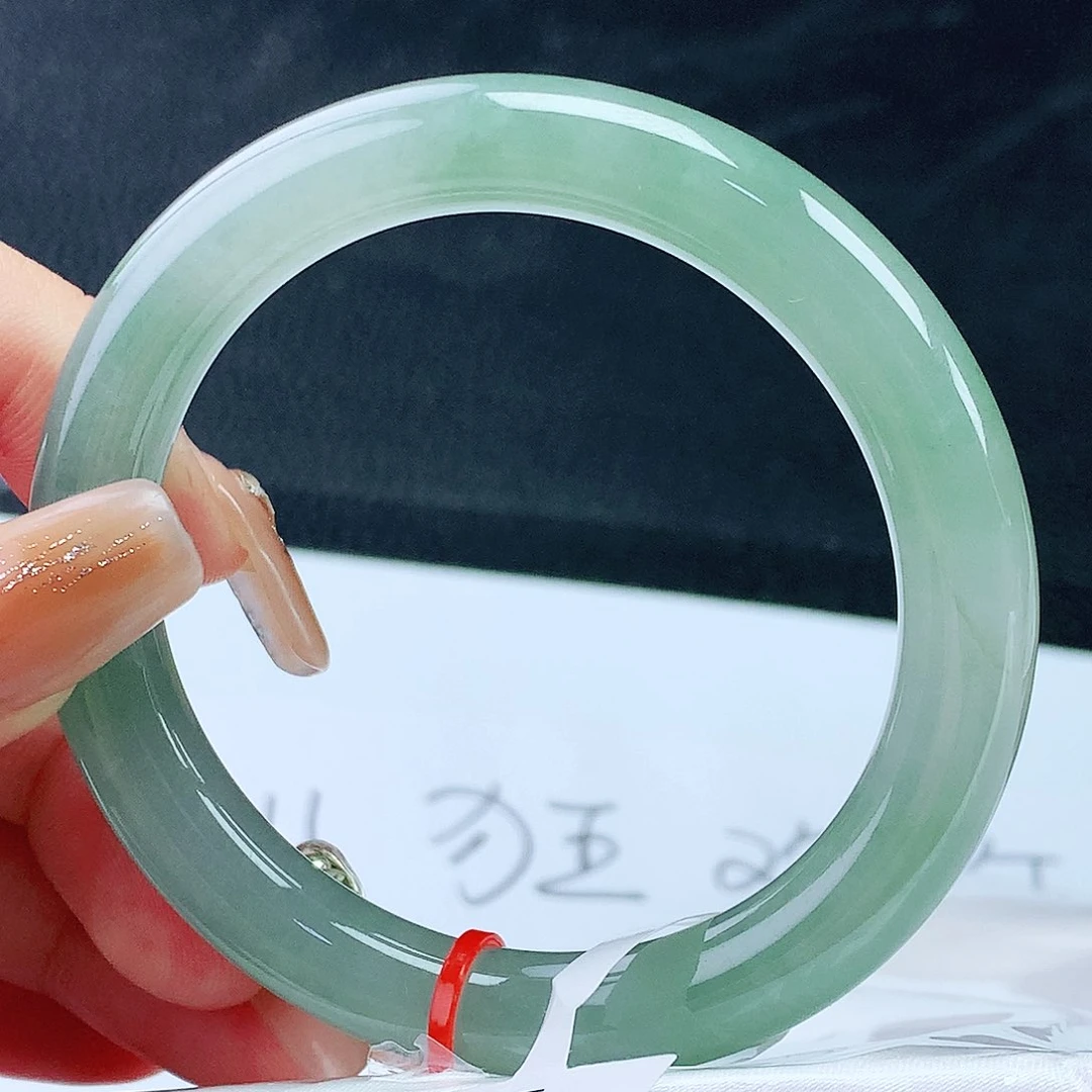 未镶嵌手镯翡翠54圈