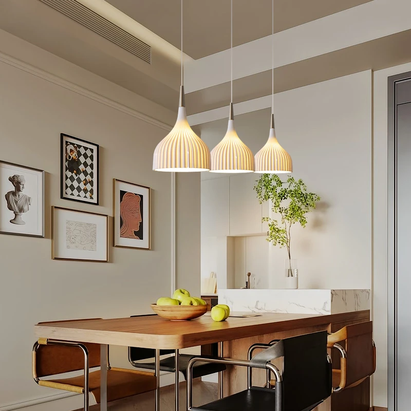 法式奶油风床头小吊简约创意复古氛围感吊线吧台餐厅灯客厅家用