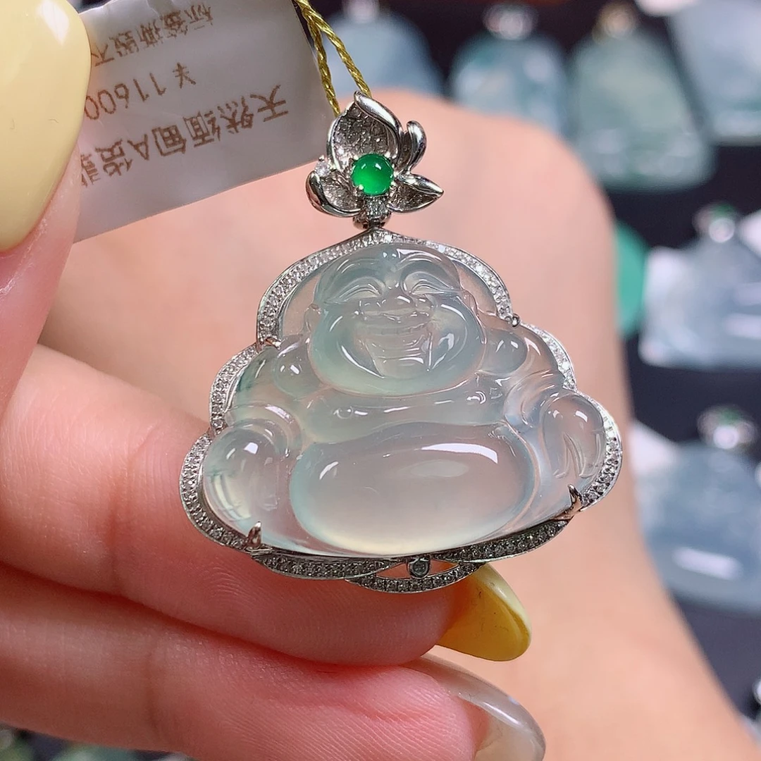 颈饰18K金镶嵌翡翠佛公