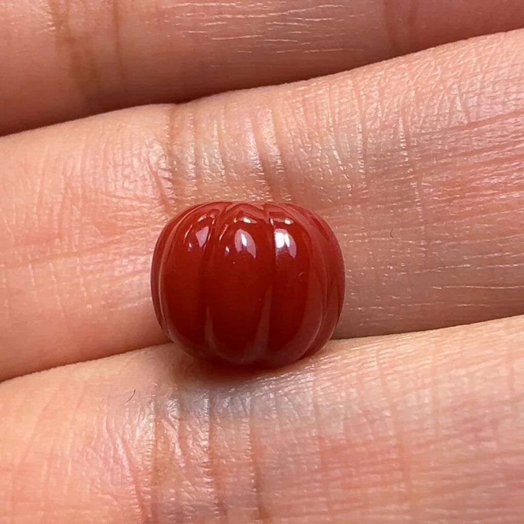 尊***可南红玛瑙未镶嵌珠子
