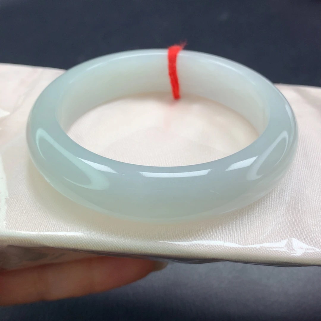 翡翠手镯未镶嵌(44号)小轮胎