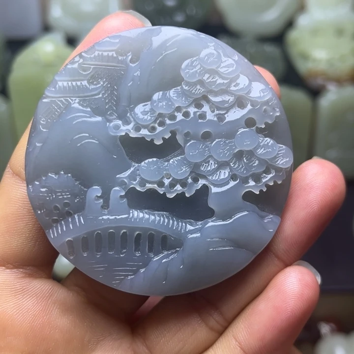 和田玉未镶嵌颈饰