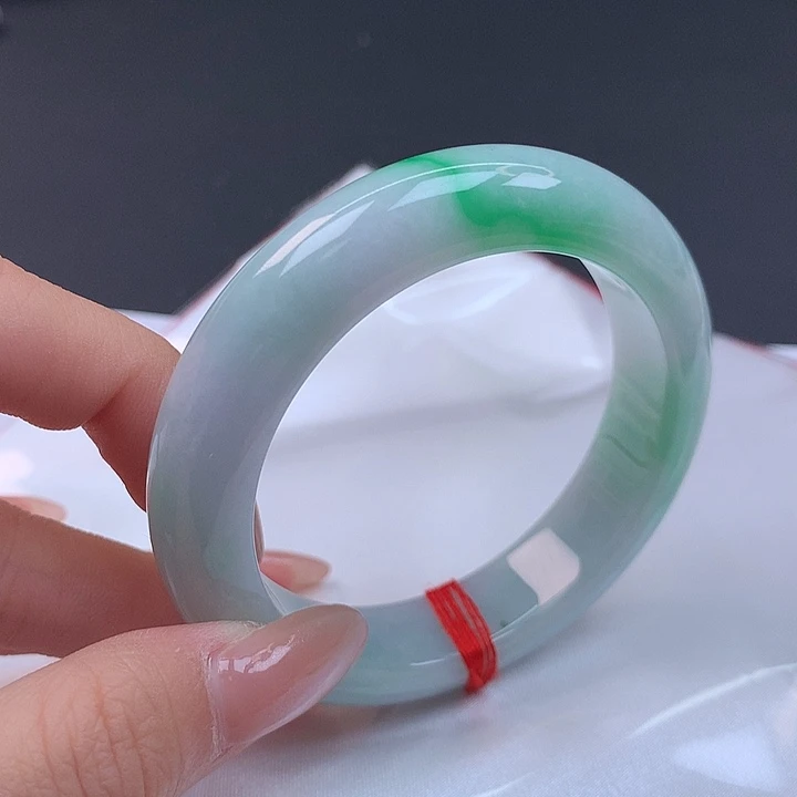 翡翠未镶嵌手镯53