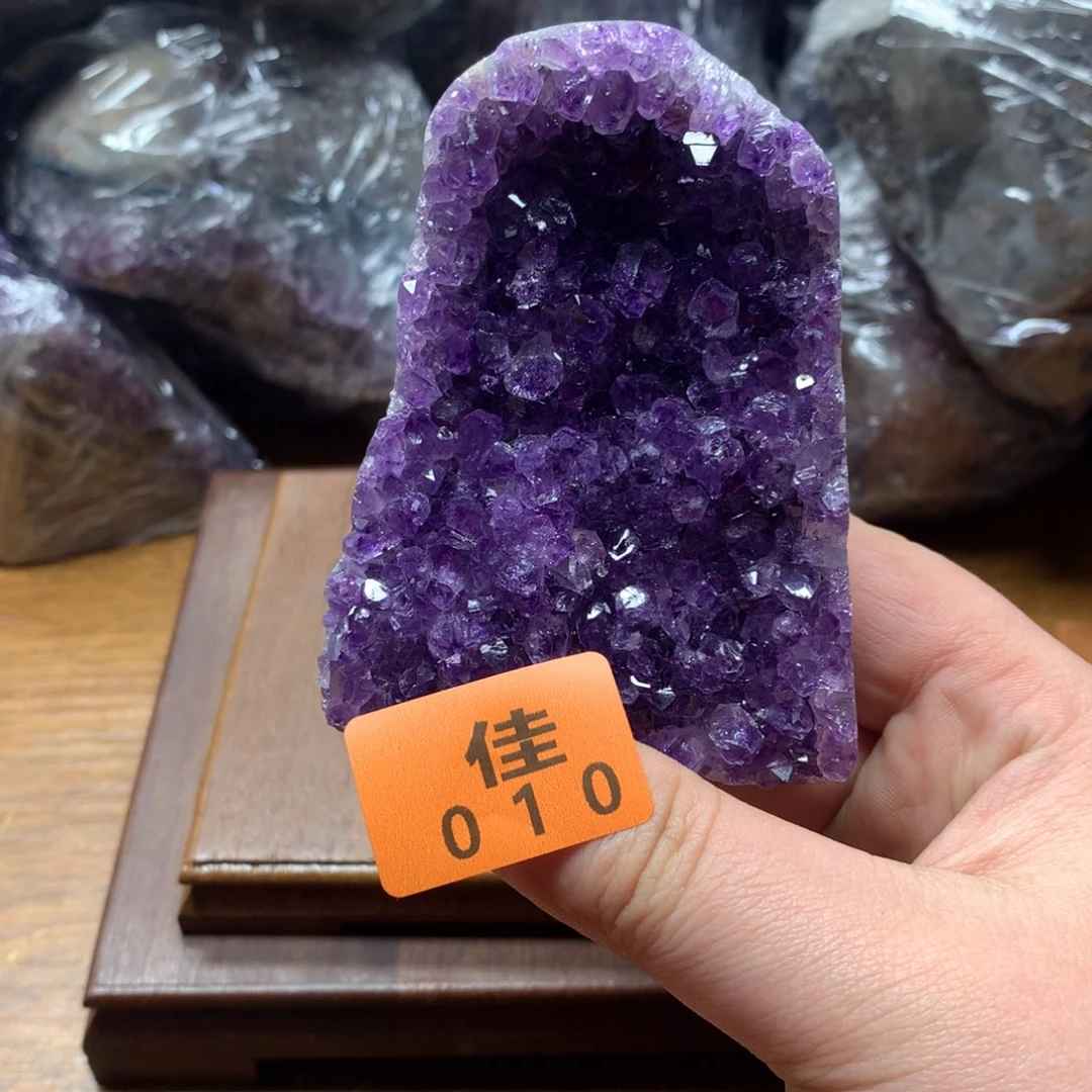 水晶大型摆件（非配饰）未镶嵌