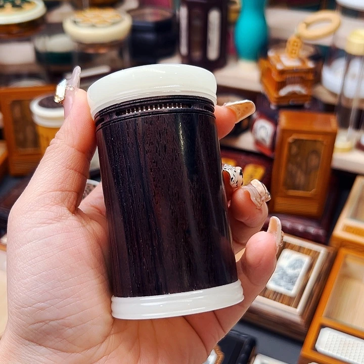 無****带砸嘴1个哈哈哈哈哈哈