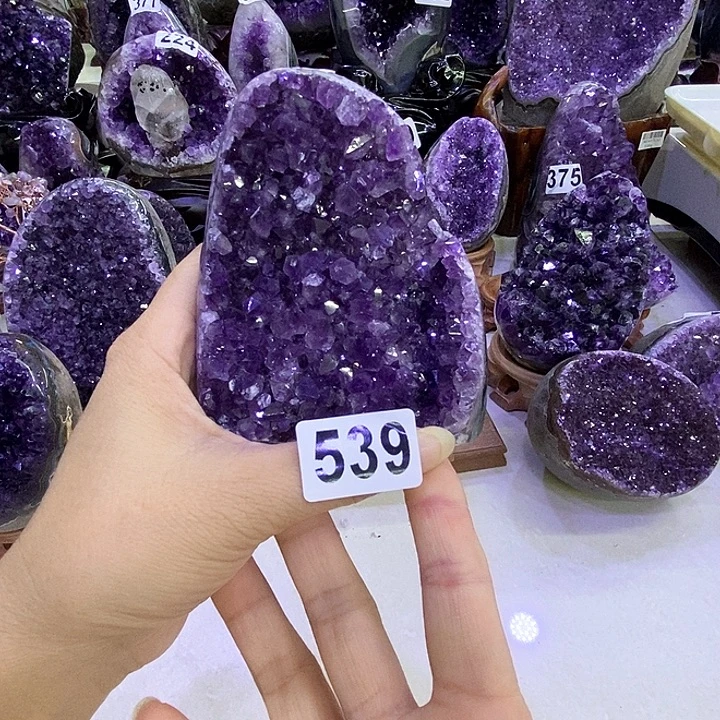 未镶嵌大型摆件（非配饰）紫晶