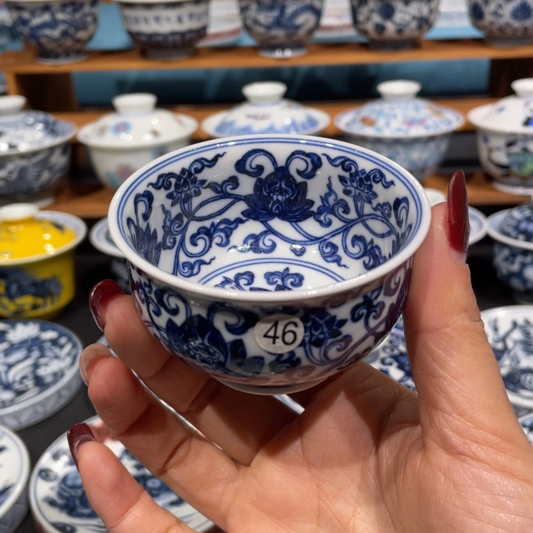 景德镇陶瓷手工手绘