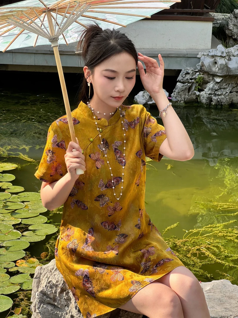 莫尔奈 复古气质鎏金黄新中式蝴蝶花套装提花25008