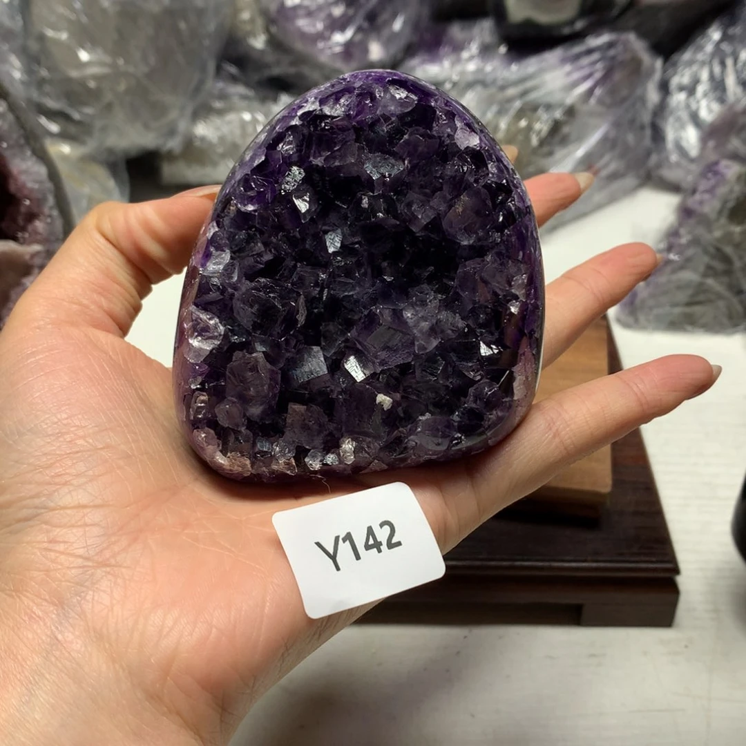 水晶摆件未镶嵌水晶
