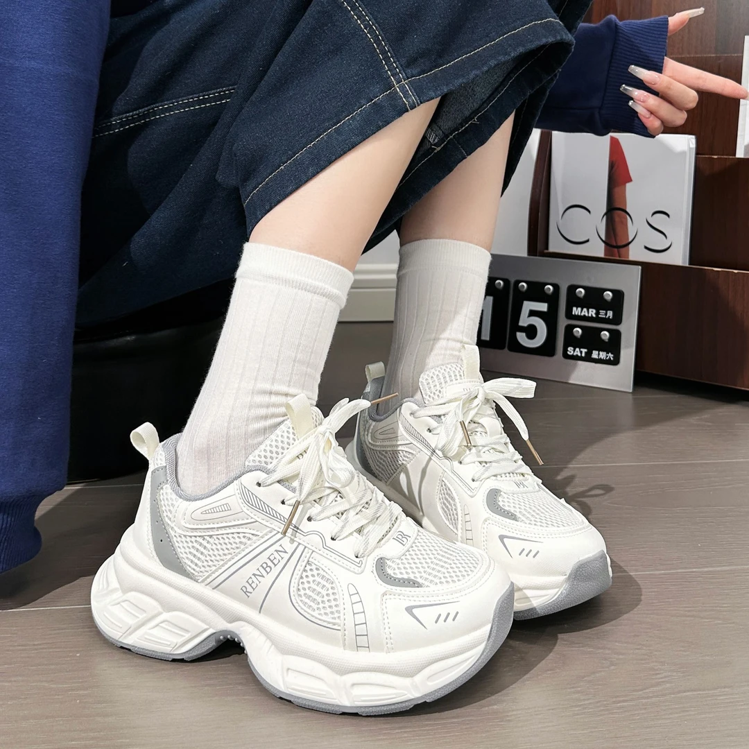 人本透气网面老爹鞋女2025年秋季新款运动鞋厚底轻便软底跑步鞋