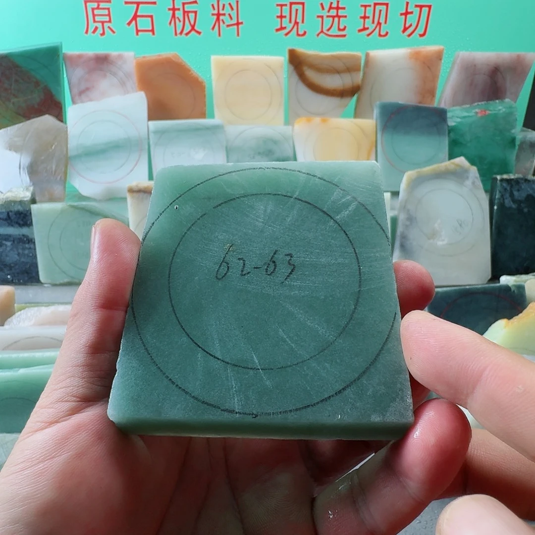 未镶嵌手镯石英质玉手镯定制
