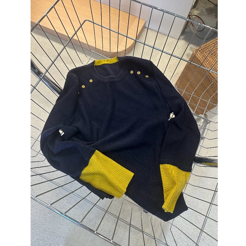 AXIN 设计款撞色针织衫 8282