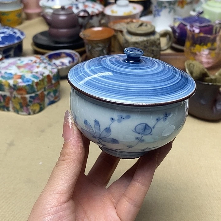 紫砂茶宠盘子都给她放上吧哈哈太搞