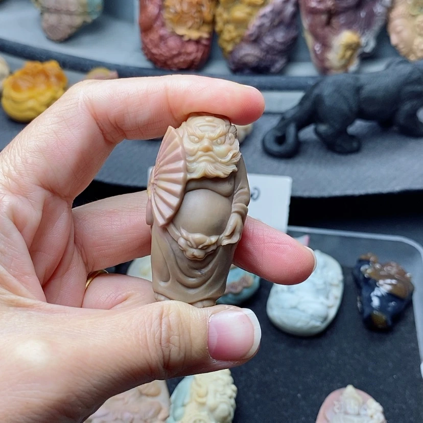 【闪购商品】定制石英质玉吊坠未镶嵌