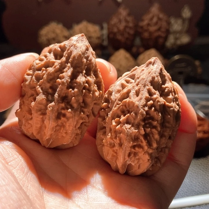 吊坠文玩核桃楸玥核96