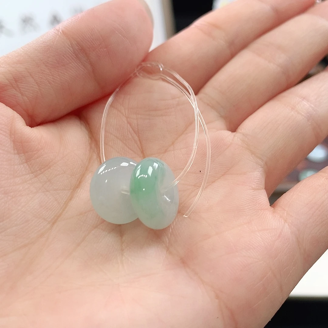 沐***雪未镶嵌手链翡翠平安扣