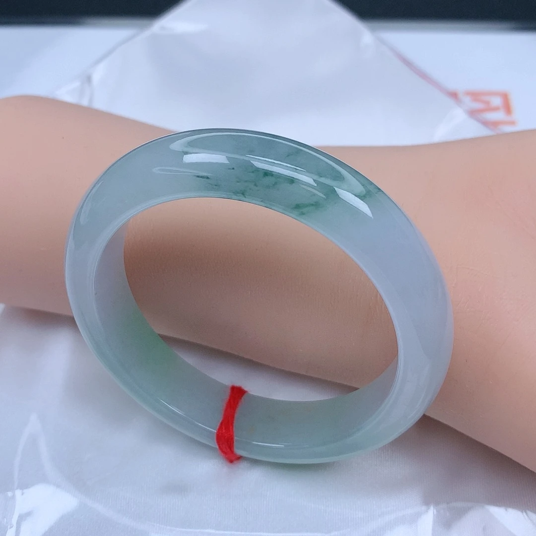【闪购商品】未镶嵌手镯翡翠，52