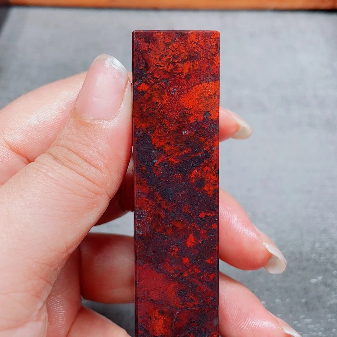 【闪购商品】玉桂林鸡血玉印章素章