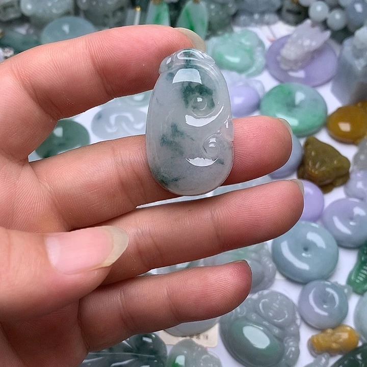 翡翠未镶嵌颈饰天然翡翠