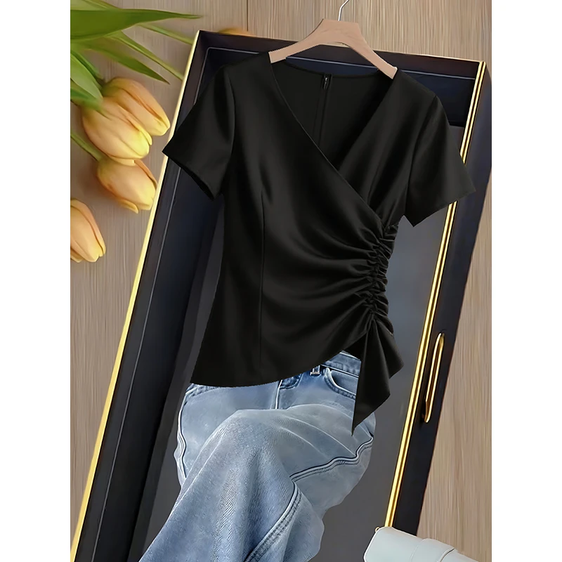 简约时尚洋气独特气质短袖夏季新爆款黑色收腰不规则捏褶女装上衣