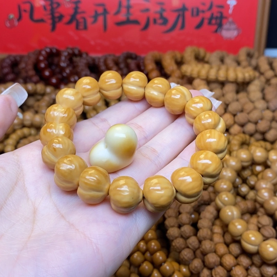 娜***n猴头二等屁桃➕配饰