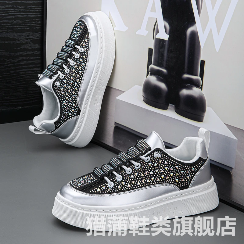 男鞋秋季潮牌高级感休闲平板鞋男士小众设计感一脚蹬厚底运动潮鞋