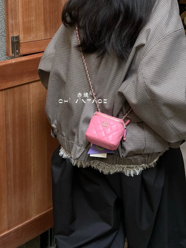 95新 Chanel/香奈儿 4961 粉色trendy cc 化妆盒mini 带膜 20