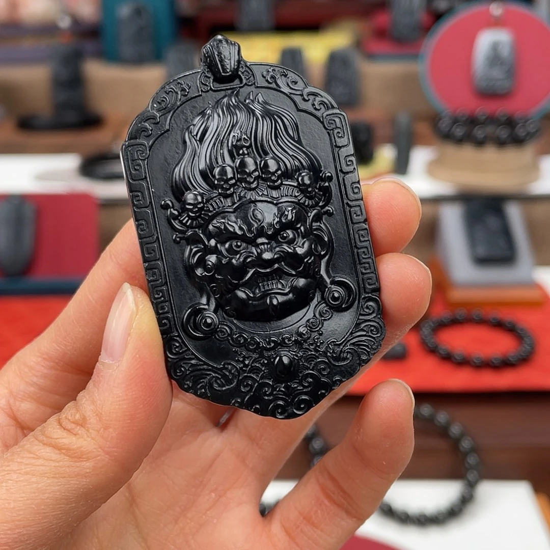 阳***凡和田玉未镶嵌颈饰藏收精工