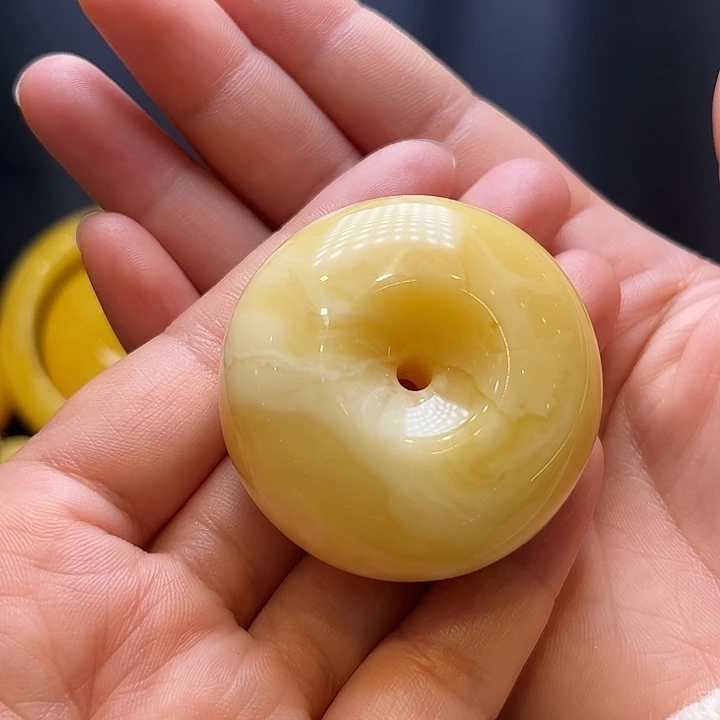 琥珀裸石未镶嵌琥珀蜜蜡