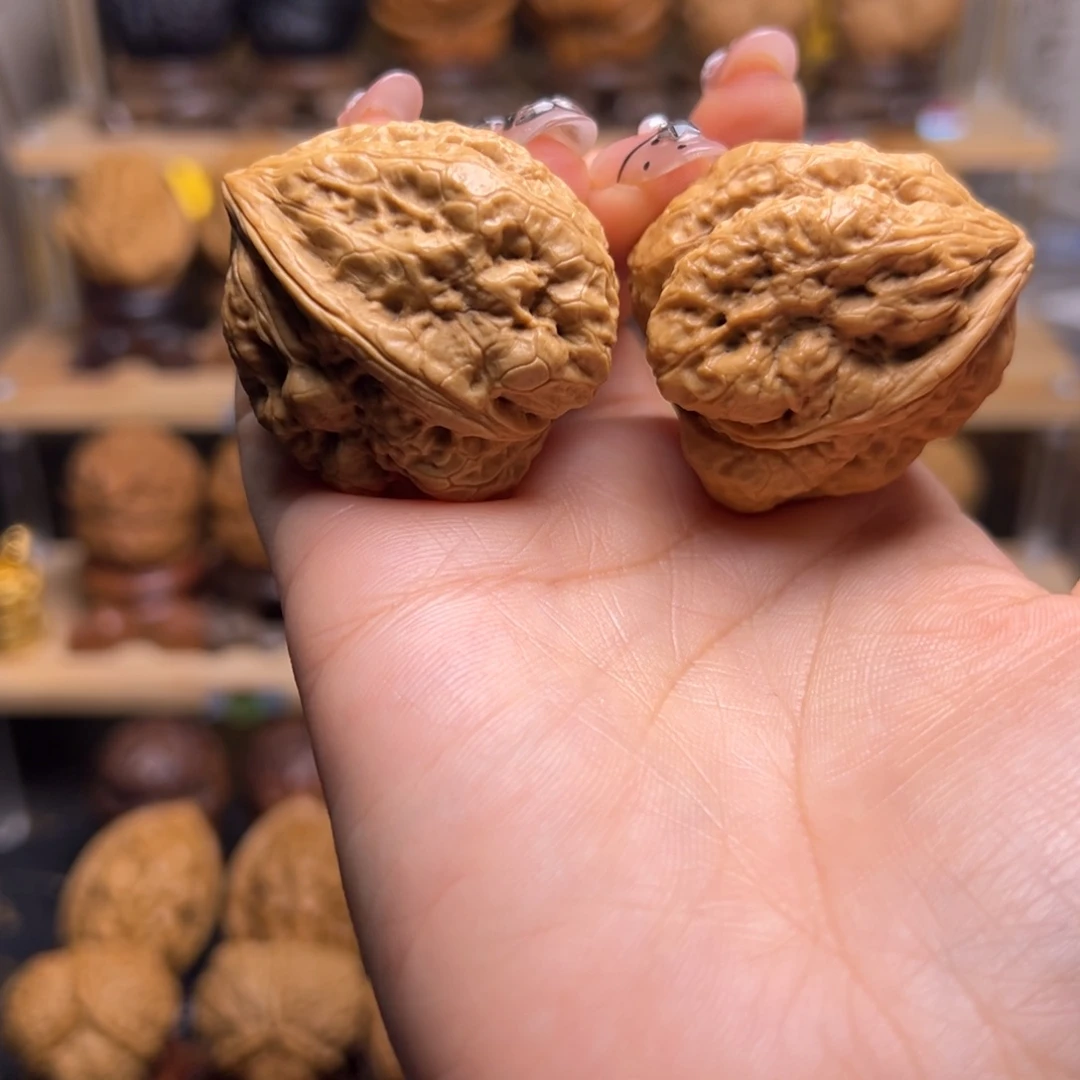 把件桃核箭毒蛙H49、36……