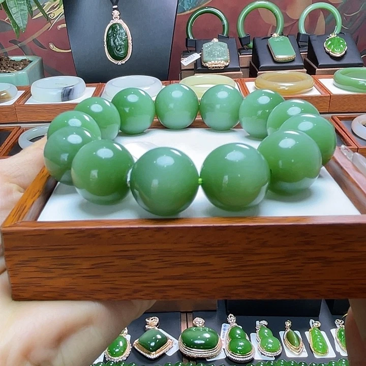 和田玉手串18未镶嵌