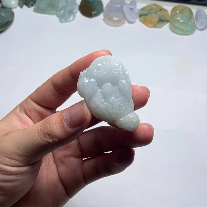 翡翠未镶嵌颈饰金蟾12
