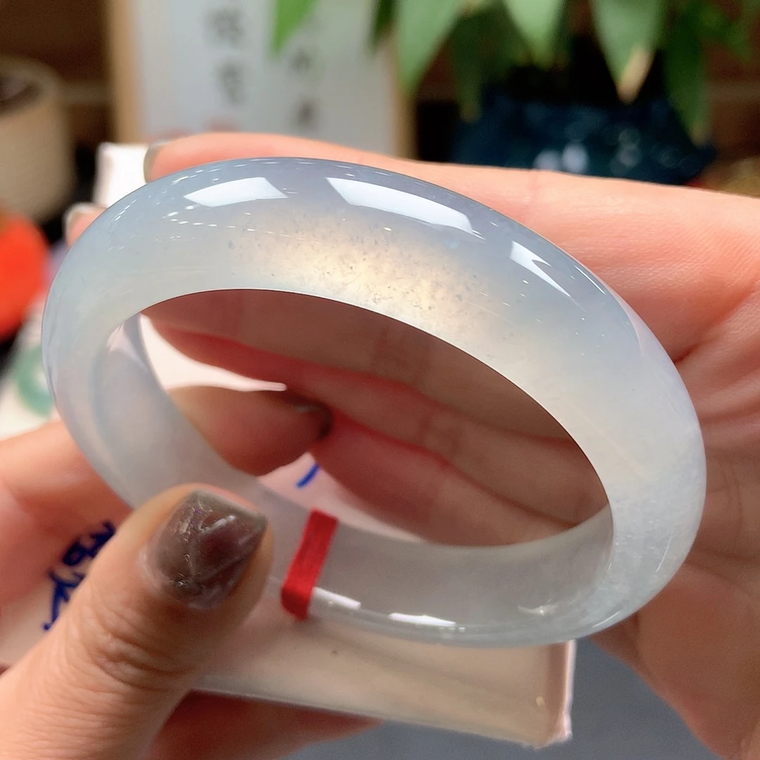 翡翠未镶嵌手镯67